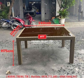 Bàn ăn ngoài trời đan nhựa giả mây HTT02