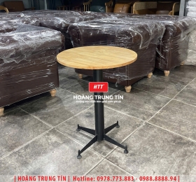 Bàn cafe chân sắt mặt gỗ HTT02