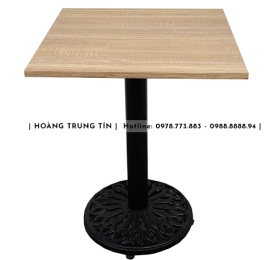 Mẫu bàn gỗ mặt vuông chân sắt giá rẻ