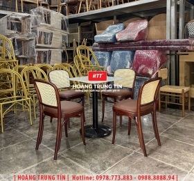 Bàn ghế cafe gỗ nệm HTT033