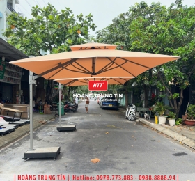 Dù cafe lệch tâm nghiêng 3m theo chiều nắng HTT02