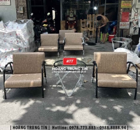 Bàn ghế sofa sắt nệm cafe HTT01