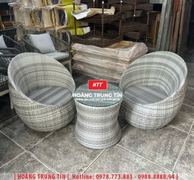 Bàn ghế trứng đan nhựa giả mây HTT04