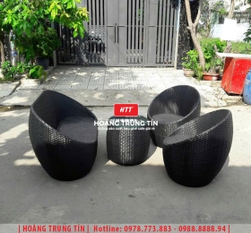 Bàn ghế trứng đan nhựa giả mây HTT03