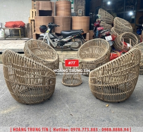 Bàn ghế trứng đan nhựa giả mây HTT24