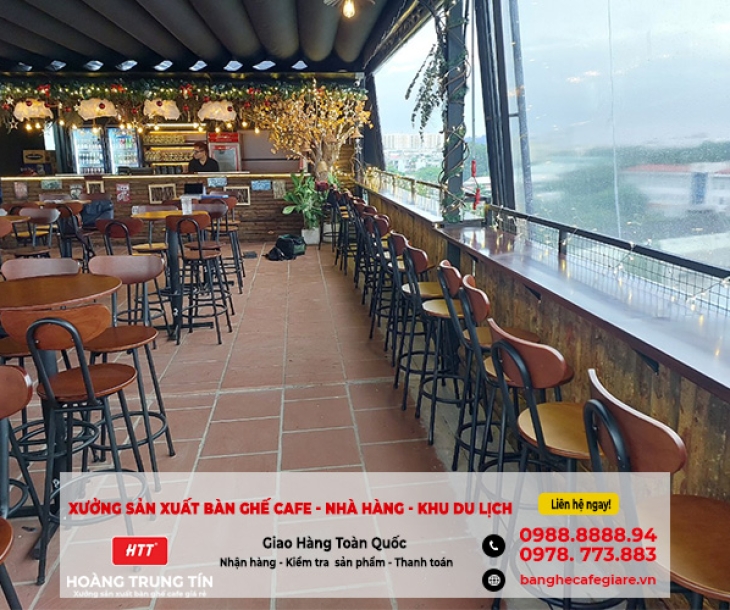 Tạo sự thoải mái và phong cách cho không gian cà phê và quán bar với Bàn cafe cao