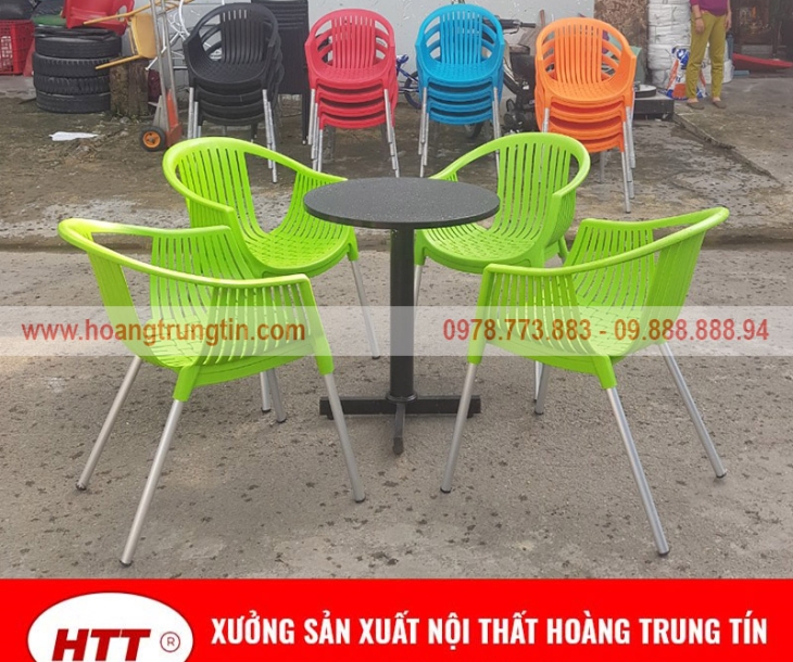 Cung cấp bàn ghế nhựa đúc chân inox tại Trà Vinh