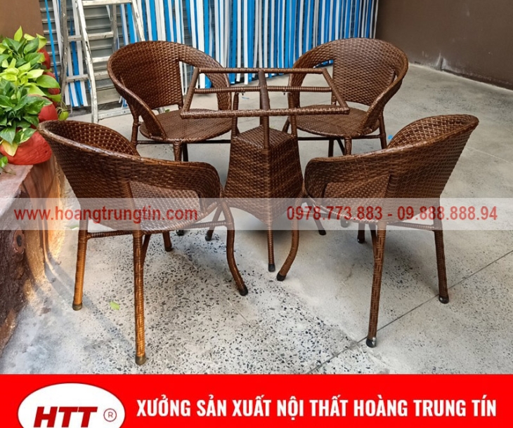 Bàn ghế nhựa giả mây ngoài trời tại TP.HCM