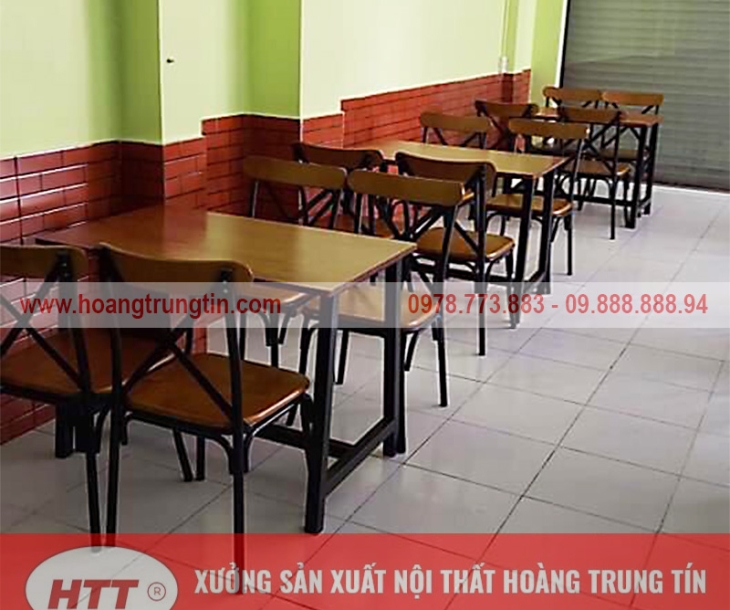 Xưởng cung cấp bàn ghế sắt gỗ giá rẻ tại Yên Bái