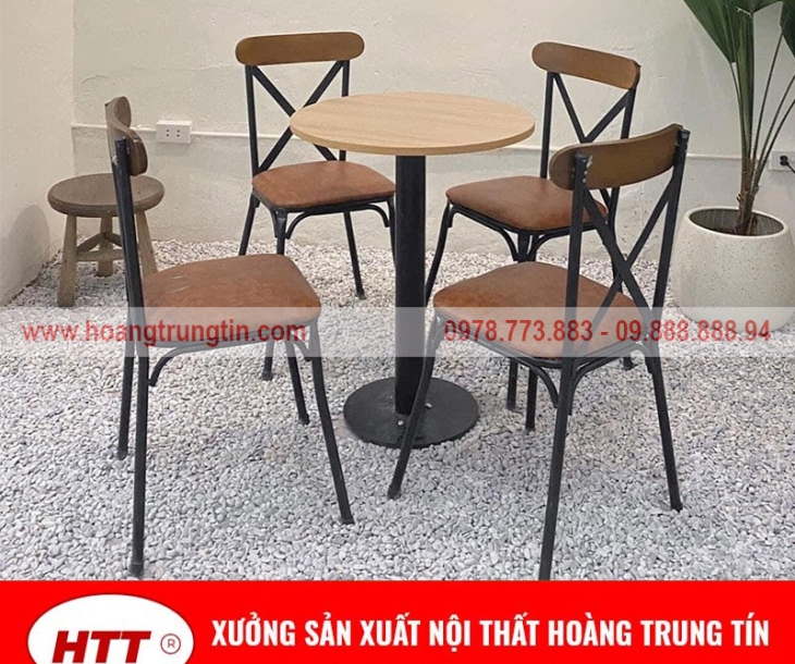 Bàn ghế sắt nệm chất lượng giá xưởng tại Bình Thuận