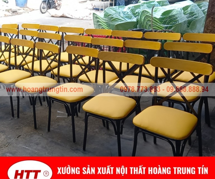 Bàn ghế sắt nệm chất lượng giá xưởng tại Ninh Thuận