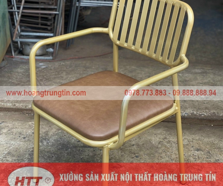 Bàn ghế sắt nệm chất lượng giá xưởng tại Thanh Hóa