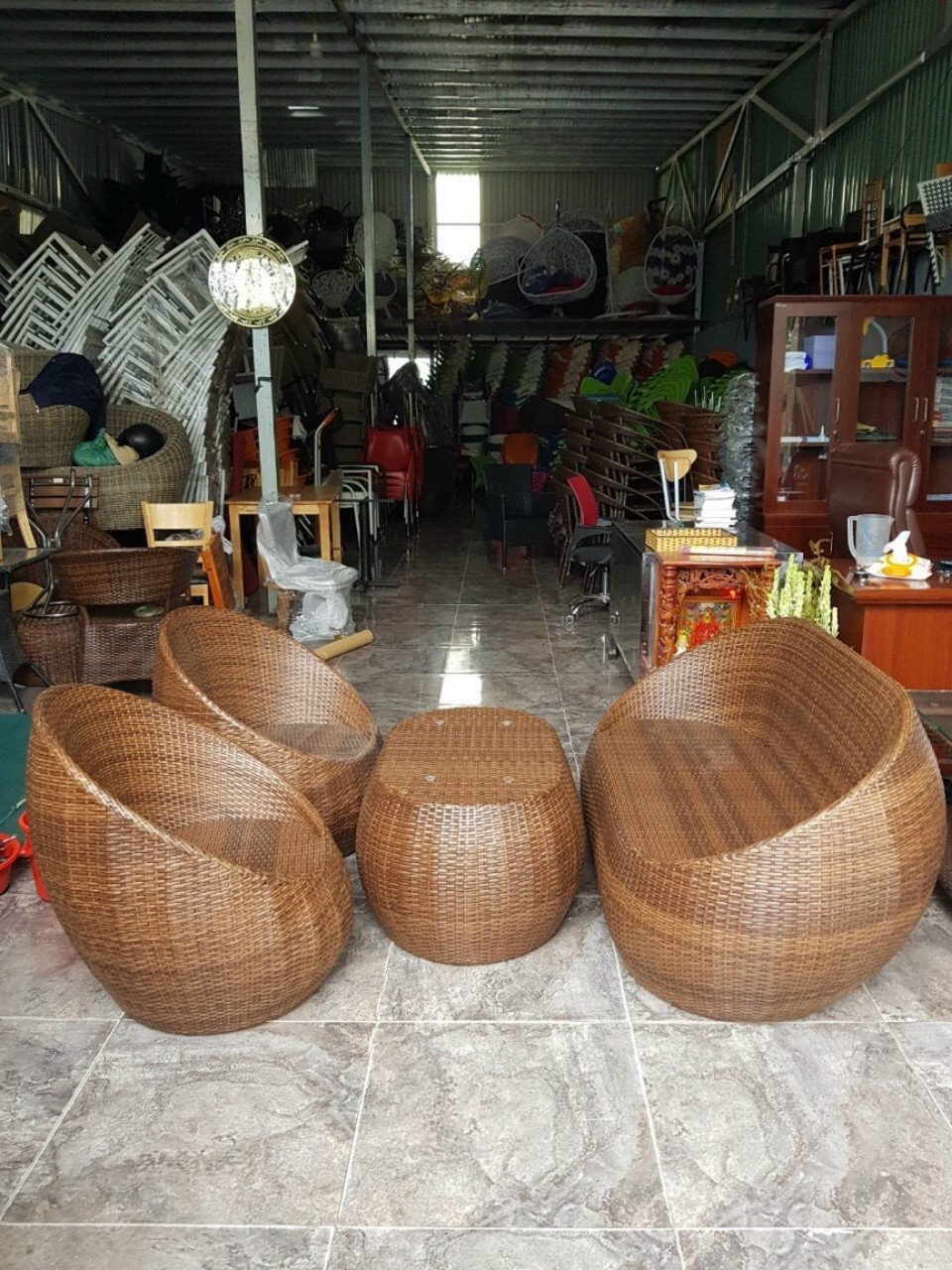 Bộ Bàn Ghế Sofa Trứng Đan Dây Dẹp – Hàng Thanh Lý Cao Cấp