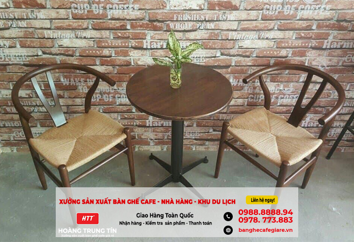 Mẫu bàn ghế gỗ cafe đơn