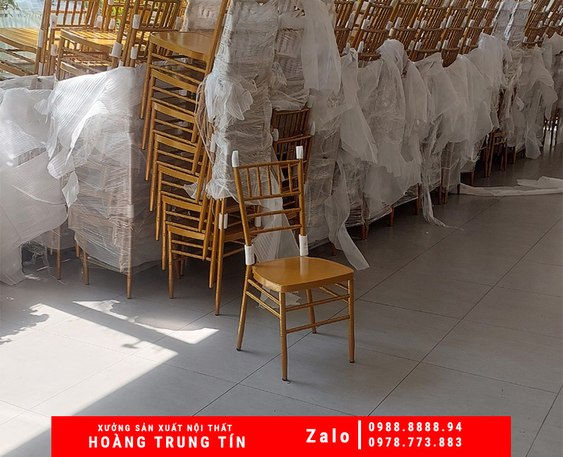 HOÀNG TRUNG TÍN - bàn ghế nhà hàng chất lượng tại Bình Phước